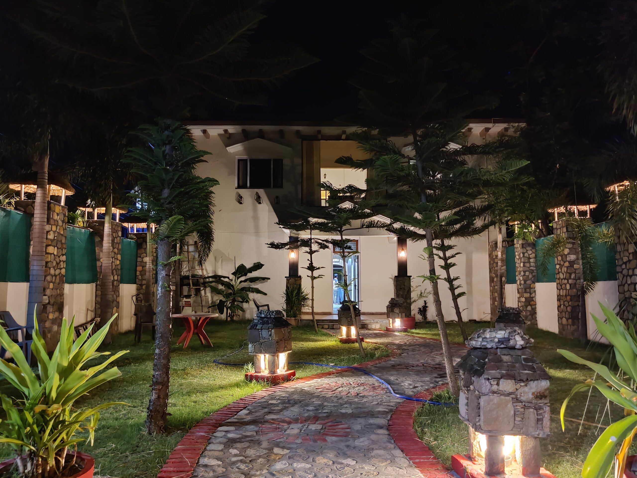outdoor view of hotel at night